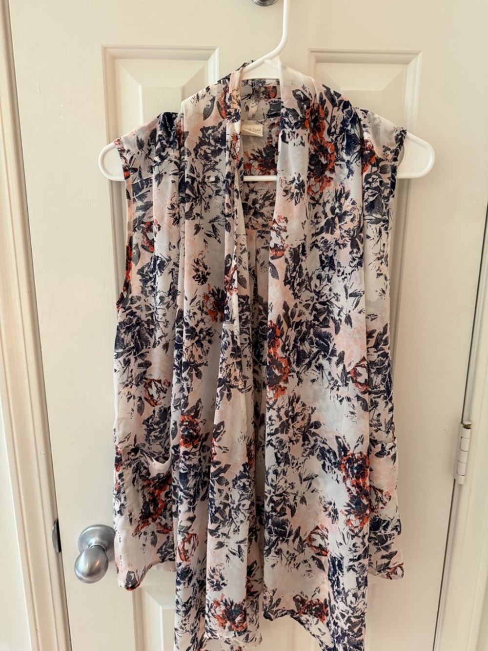Wild Pearl Floral Open-Front Sleeveless Tunic - Cream, Navy & Rust